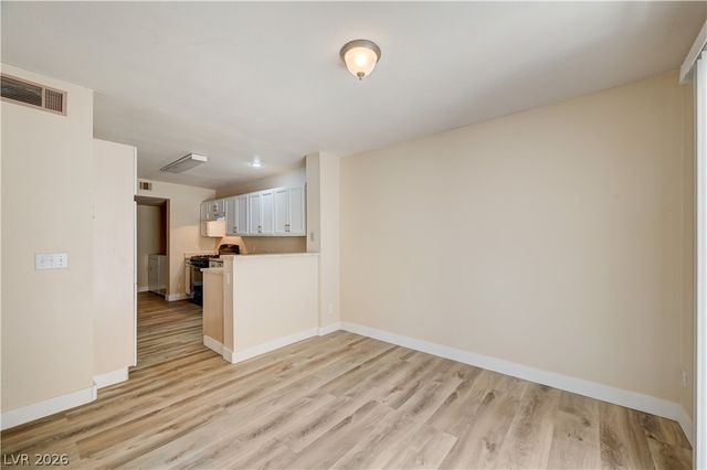 7621 Almeria Avenue, Las Vegas, NV 89128