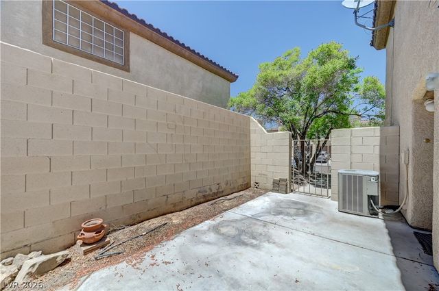 7621 Almeria Avenue, Las Vegas, NV 89128