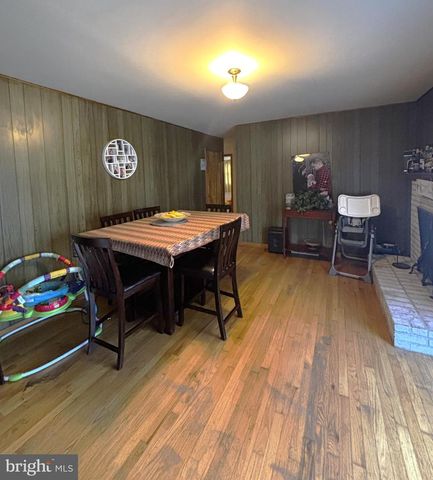 14042 CREST AVE, Waynesboro, PA 17268