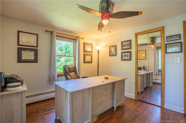39 Winslow Road, Cheshire, CT 06410