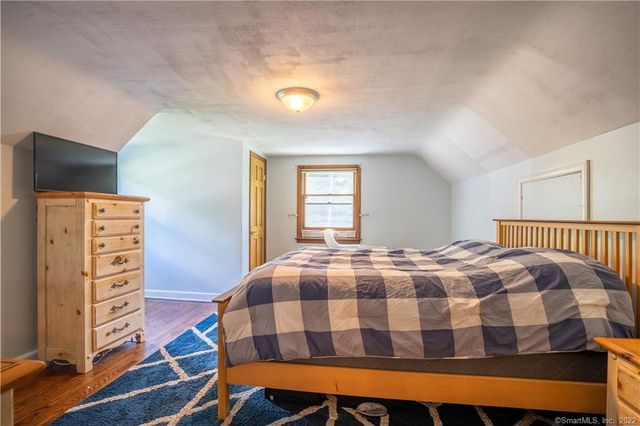 39 Winslow Road, Cheshire, CT 06410