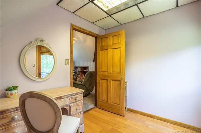 39 Winslow Road, Cheshire, CT 06410