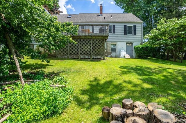 39 Winslow Road, Cheshire, CT 06410