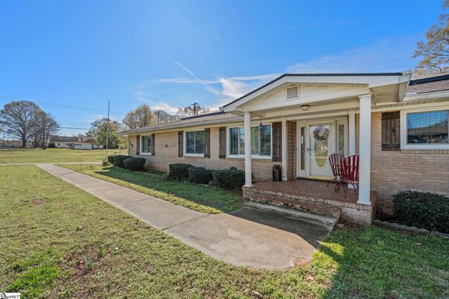 202 Park Road, Belton, SC 29627