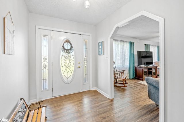 202 Park Road, Belton, SC 29627