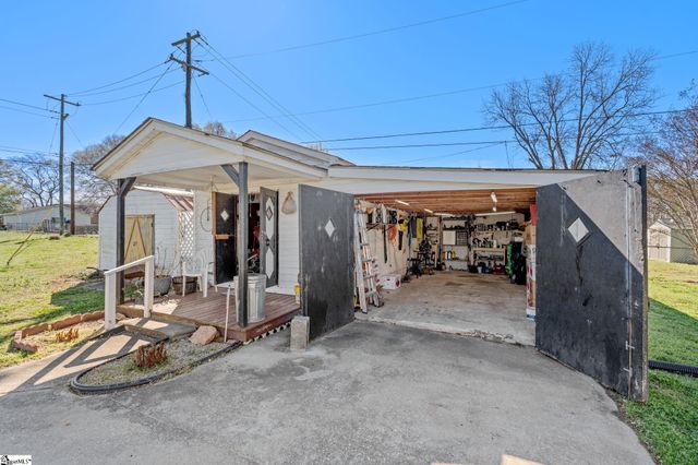 202 Park Road, Belton, SC 29627