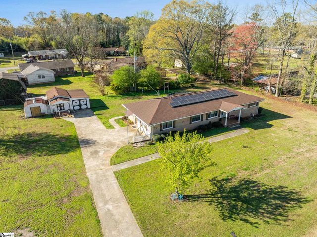 202 Park Road, Belton, SC 29627