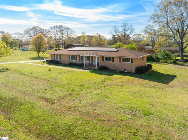 202 Park Road, Belton, SC 29627