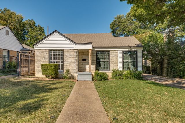 2435 W 10th Street, Dallas, TX 75211