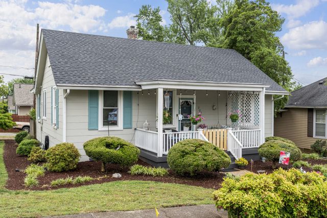 701 Lawrence St, Old Hickory, TN 37138
