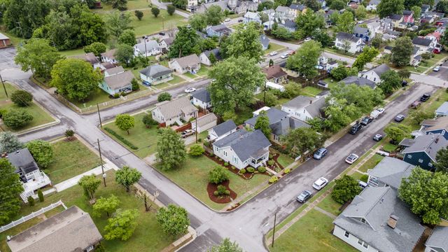 701 Lawrence St, Old Hickory, TN 37138