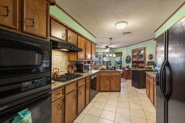 1611 Ferndale Street, Longview, TX 75604