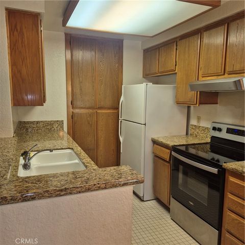 3814 Dunford M, Inglewood, CA 90305