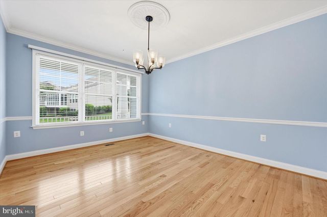 2924 MILL ISLAND PKWY, Frederick, MD 21701