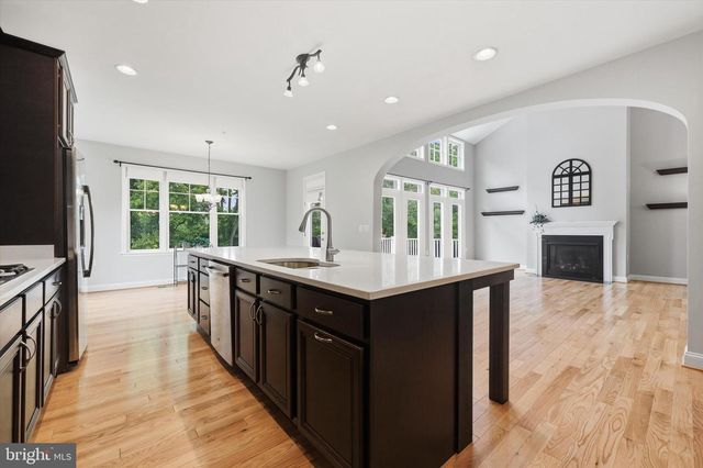 2924 MILL ISLAND PKWY, Frederick, MD 21701