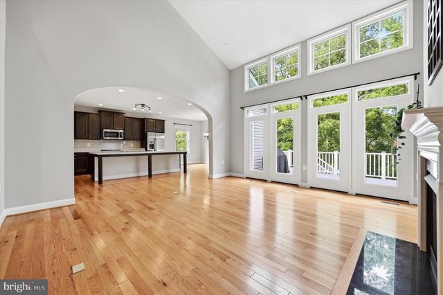 2924 MILL ISLAND PKWY, Frederick, MD 21701