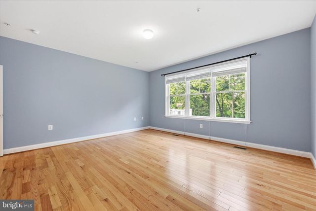 2924 MILL ISLAND PKWY, Frederick, MD 21701