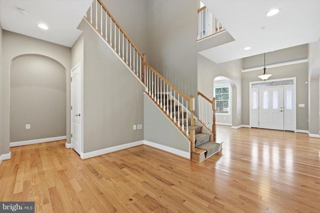 2924 MILL ISLAND PKWY, Frederick, MD 21701
