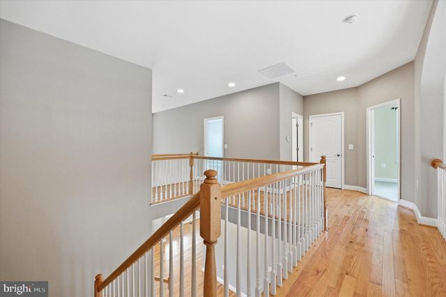 2924 MILL ISLAND PKWY, Frederick, MD 21701