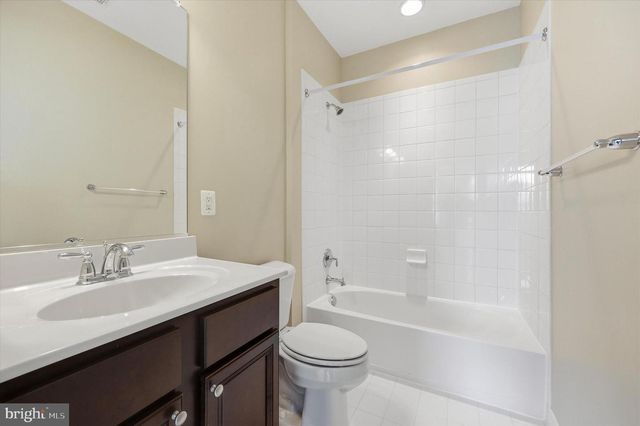 2924 MILL ISLAND PKWY, Frederick, MD 21701
