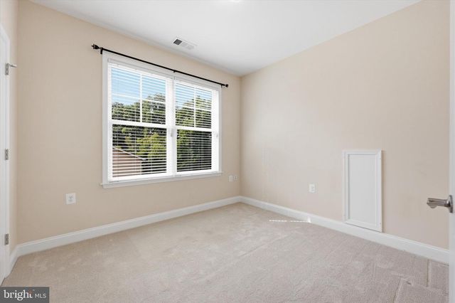 2924 MILL ISLAND PKWY, Frederick, MD 21701