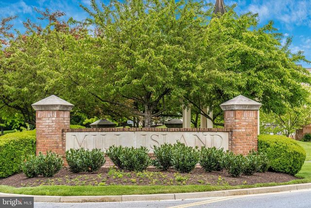 2924 MILL ISLAND PKWY, Frederick, MD 21701