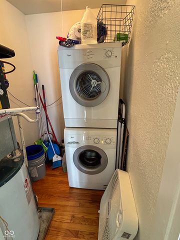 5347 N College Avenue 214, Indianapolis, IN 46220