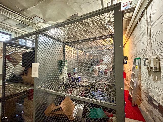 5347 N College Avenue 214, Indianapolis, IN 46220