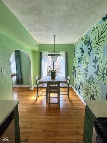 5347 N College Avenue 214, Indianapolis, IN 46220