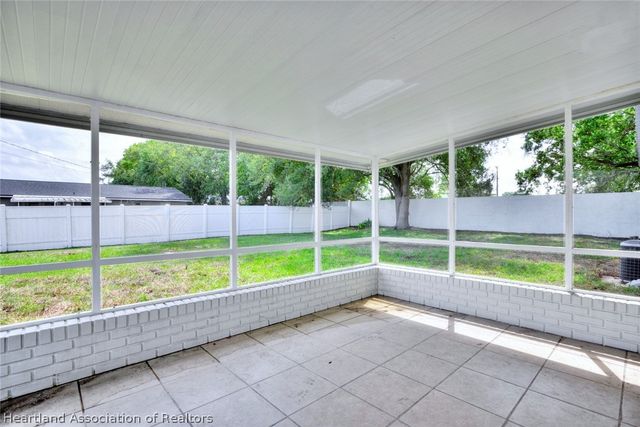 1537 Vicki Drive, Sebring, FL 33870