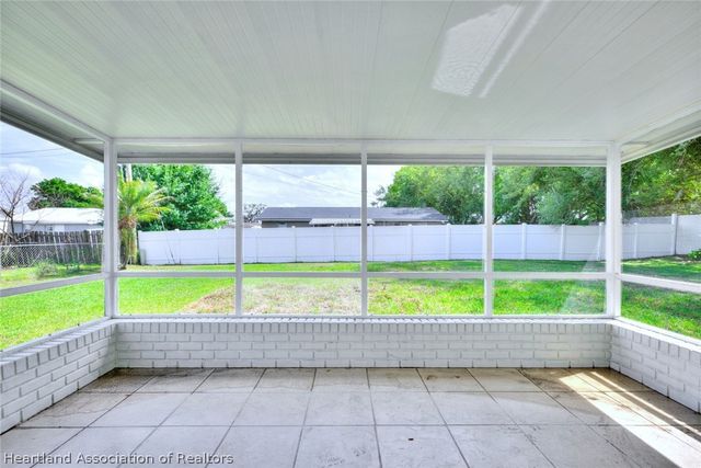 1537 Vicki Drive, Sebring, FL 33870