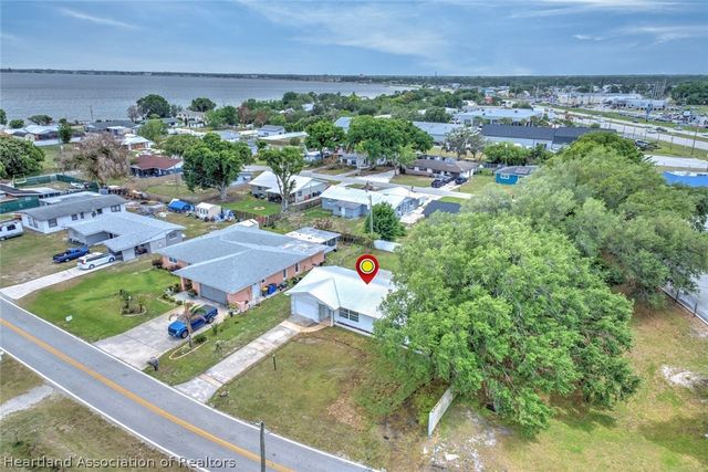 1537 Vicki Drive, Sebring, FL 33870