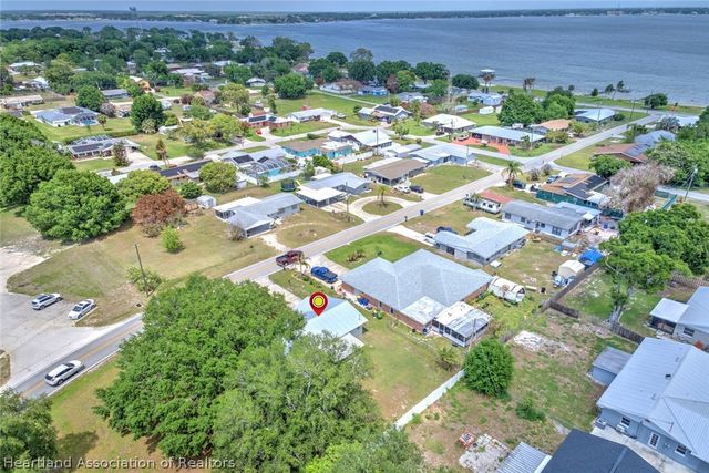1537 Vicki Drive, Sebring, FL 33870