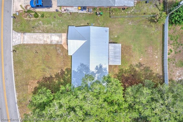 1537 Vicki Drive, Sebring, FL 33870