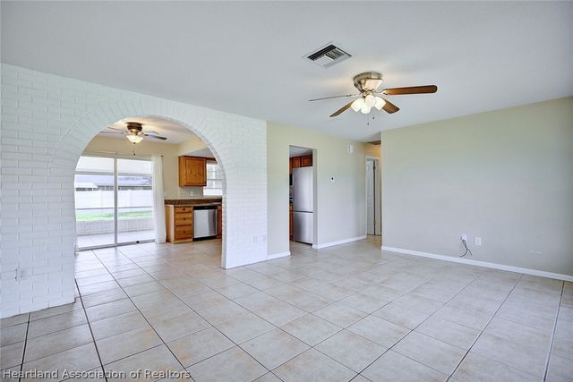 1537 Vicki Drive, Sebring, FL 33870