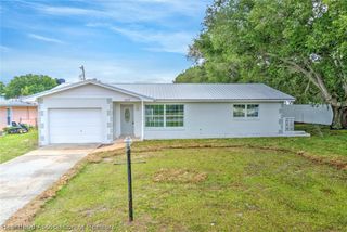 1537 Vicki Drive, Sebring, FL 33870