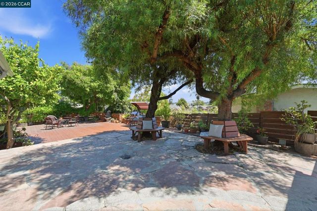 1501 Lassen Ct, Vallejo, CA 94591