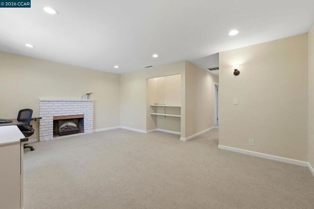 1501 Lassen Ct, Vallejo, CA 94591
