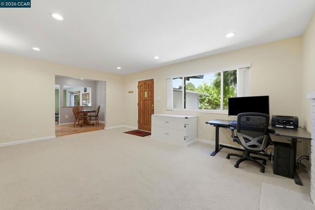 1501 Lassen Ct, Vallejo, CA 94591