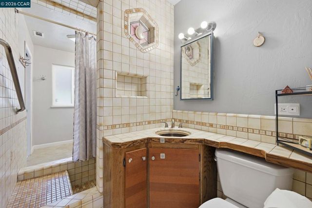 1501 Lassen Ct, Vallejo, CA 94591