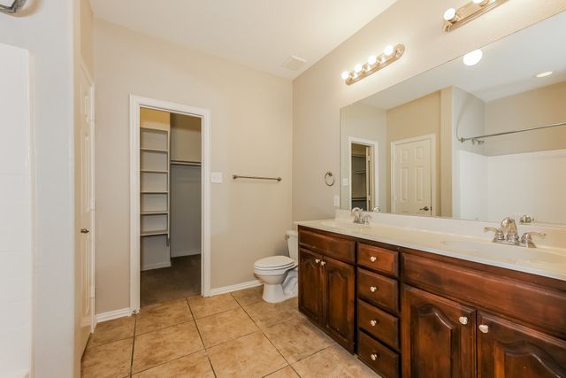 3040 Thicket Bend Court, Fort Worth, TX 76244