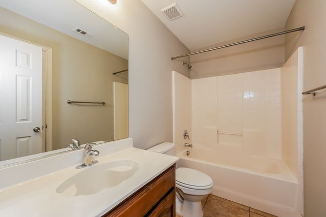 3040 Thicket Bend Court, Fort Worth, TX 76244