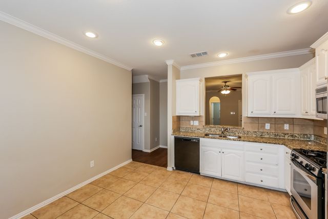 3040 Thicket Bend Court, Fort Worth, TX 76244