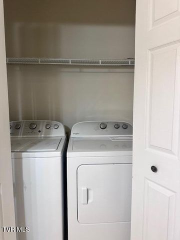 2734 East Oakland Avenue D39, Johnson City, TN 37601