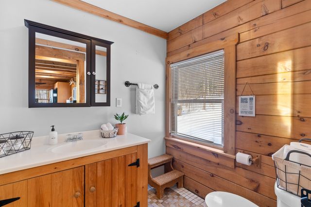 1355 Whitneyville Road, Halifax, VT 05358