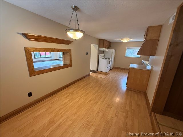 4306 Jones Lane, Floyds Knobs, IN 47119