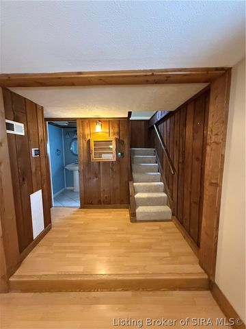 4306 Jones Lane, Floyds Knobs, IN 47119