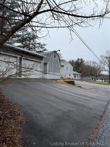 4306 Jones Lane, Floyds Knobs, IN 47119