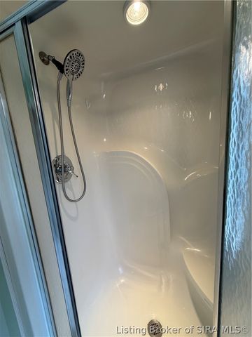 4306 Jones Lane, Floyds Knobs, IN 47119