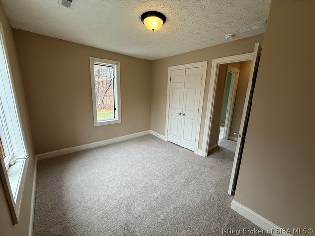 4306 Jones Lane, Floyds Knobs, IN 47119